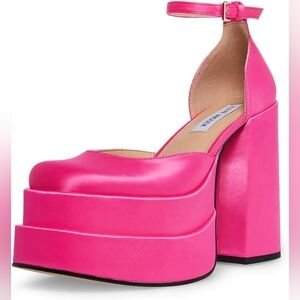 Steve Madden size 7 Charlize Pink Satin Heel